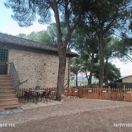 Ferienwohnung La Casa Dei Breton Magione Exterior foto